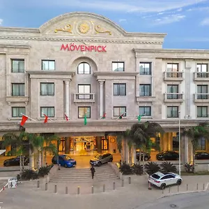 Mövenpick Du Hotell